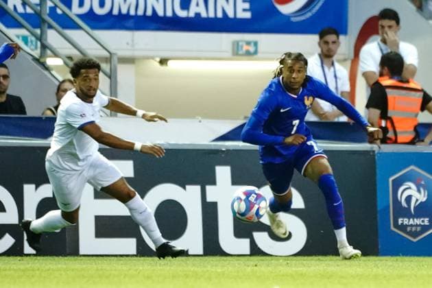 Michael Olise (7 - France) FOOTBALL : France vs République dominicaine - Match de préparation aux JO Paris 2024 - Toulon - 11 07 2024 NorbertScanella Panoramic 