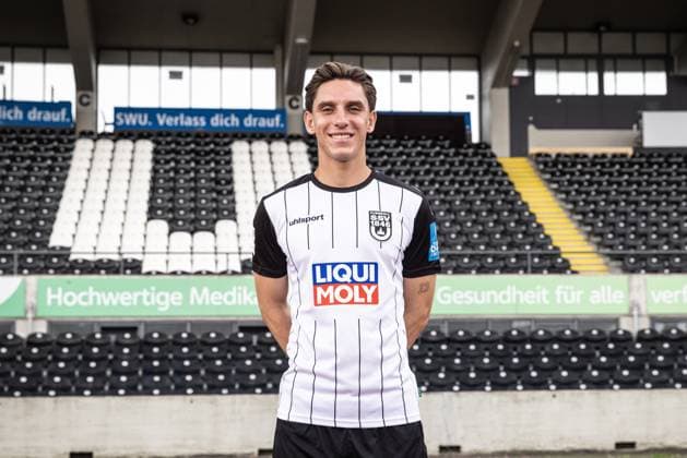 Max Brandt; SSV Ulm 1846 Fußball; 2. Bundesliga, Porträttermin 2024 2025 Max Brandt (23, SSV Ulm 1846 Fußball) Ulm Donaustadion Baden-Württemberg Deutschland