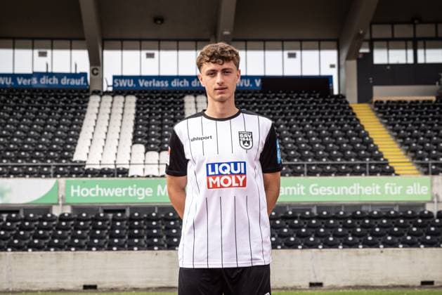 Maurice Krattenmacher; SSV Ulm 1846 Fußball; 2. Bundesliga, Porträttermin 2024 2025 Maurice Krattenmacher (30, SSV Ulm 1846 Fußball) Ulm Donaustadion Baden-Württemberg Deutschland