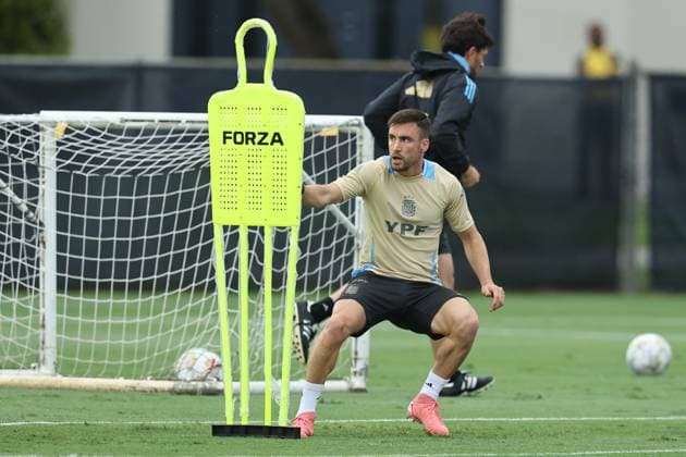Argentina s defender Nicolas Tagliafico during a training session ahead the match against Colombia for the Copa America USA 2024 final match, at Florida International University (FIU(), Miami, on July 11 2024. MIAMI UNITED STATES Copyright: xALEJANDROxPAGNIx