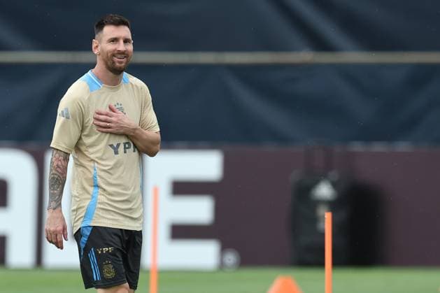 Argentina s forward Lionel Messi during a training session ahead the match against Colombia for the Copa America USA 2024 final match, at Florida International University (FIU(), Miami, on July 11 2024. MIAMI UNITED STATES Copyright: xALEJANDROxPAGNIx