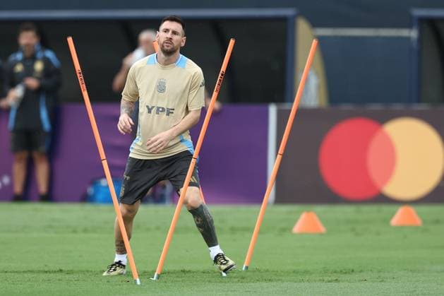 Argentina s forward Lionel Messi during a training session ahead the match against Colombia for the Copa America USA 2024 final match, at Florida International University (FIU), Miami, on July 11 2024. MIAMI UNITED STATES Copyright: xALEJANDROxPAGNIx