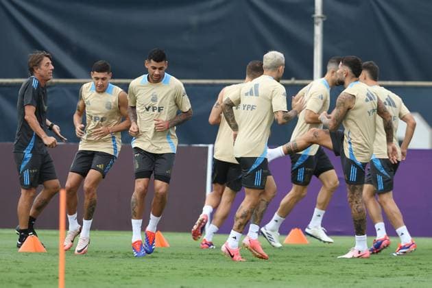 Argentina™s footballers during a training session ahead the match against Colombia for the Copa America USA 2024 final match, at Florida International University (FIU), Miami, on July 11 2024. MIAMI UNITED STATES Copyright: xALEJANDROxPAGNIx