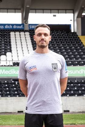 Tim Gulde (Physio); SSV Ulm 1846 Fußball; 2. Bundesliga, Porträttermin 2024 2025 Tim Gulde (Physio, SSV Ulm 1846 Fußball) Ulm Donaustadion Baden-Württemberg Deutschland