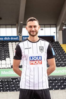 Felix Higl; SSV Ulm 1846 Fußball; 2. Bundesliga, Porträttermin 2024 2025 Felix Higl (33, SSV Ulm 1846 Fußball) Ulm Donaustadion Baden-Württemberg Deutschland