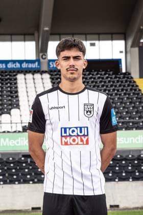 Aaron Keller; SSV Ulm 1846 Fußball; 2. Bundesliga, Porträttermin 2024 2025 Aaron Keller (16, SSV Ulm 1846 Fußball) Ulm Donaustadion Baden-Württemberg Deutschland