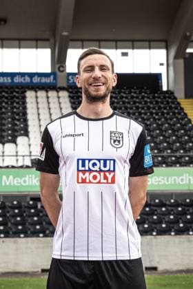Philipp Maier; SSV Ulm 1846 Fußball; 2. Bundesliga, Porträttermin 2024 2025 Philipp Maier (26, SSV Ulm 1846 Fußball) Ulm Donaustadion Baden-Württemberg Deutschland