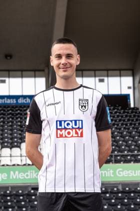 Bastian Allgeier; SSV Ulm 1846 Fußball; 2. Bundesliga, Porträttermin 2024 2025 Bastian Allgeier (7, SSV Ulm 1846 Fußball) Ulm Donaustadion Baden-Württemberg Deutschland
