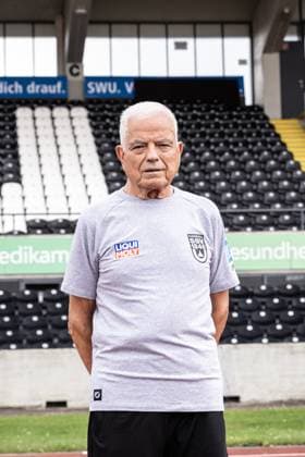 Emilio Tancredi (Betreuer); SSV Ulm 1846 Fußball; 2. Bundesliga, Porträttermin 2024 2025 Emilio Tancredi (Betreuer, SSV Ulm 1846 Fußball) Ulm Donaustadion Baden-Württemberg Deutschland