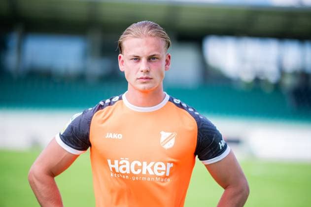 Karl Albers; SV Rödinghausen; Regionalliga West, Porträttermin 2024 2025.