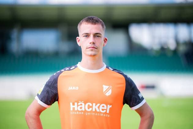 Luis Weber; SV Rödinghausen; Regionalliga West, Porträttermin 2024 2025.