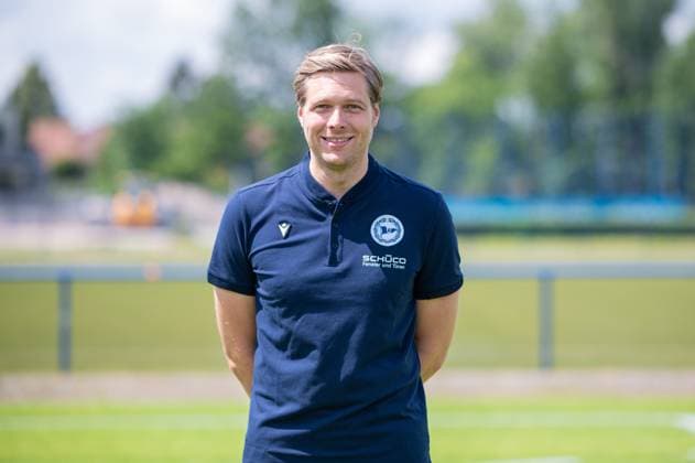 Prof. Dr. Stefan Budde (Mannschaftsarzt); DSC Arminia Bielefeld; 3. Liga, Porträttermin 2024 2025.