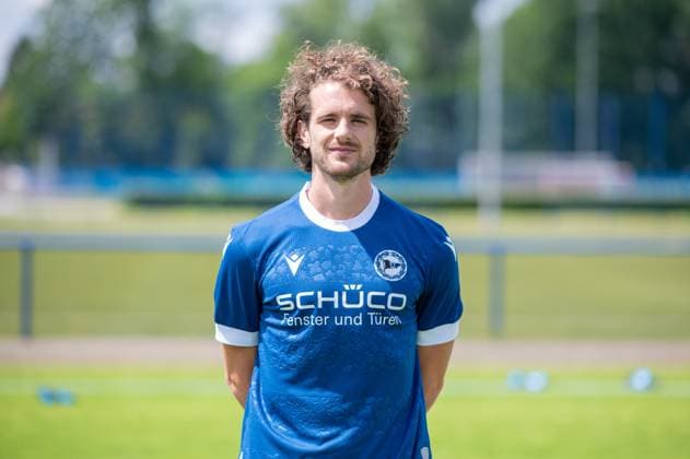 Mael Corboz; DSC Arminia Bielefeld; 3. Liga, Porträttermin 2024 2025.