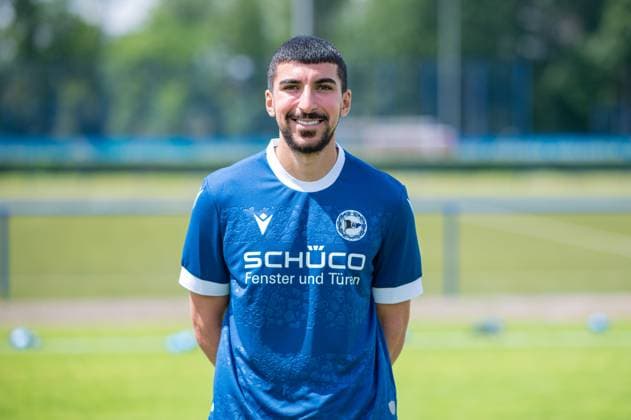Nassim Boujellab; DSC Arminia Bielefeld; 3. Liga, Porträttermin 2024 2025.