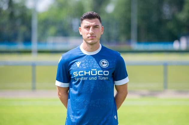 Stefano Russo; DSC Arminia Bielefeld; 3. Liga, Porträttermin 2024 2025.