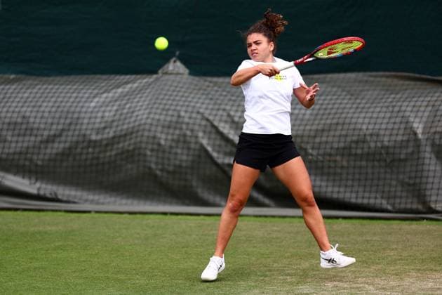 Jasmine Paolini practises Wimbledon Tennis Championships, Day 12, The All England Lawn Tennis and Croquet Club, London, UK - 12 Jul 2024  Copyright: xJamesxMarsh Shutterstockx 14581884m