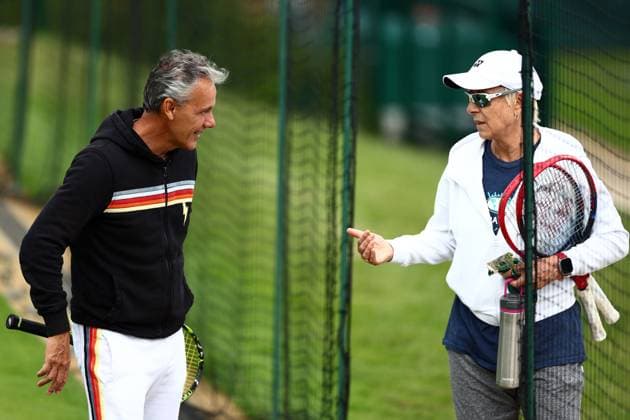 Martina Navratilova with the coach of Jasmine Paolini, Renzo Furlan Wimbledon Tennis Championships, Day 12, The All England Lawn Tennis and Croquet Club, London, UK - 12 Jul 2024  Copyright: xJamesxMarsh Shutterstockx 14581884w