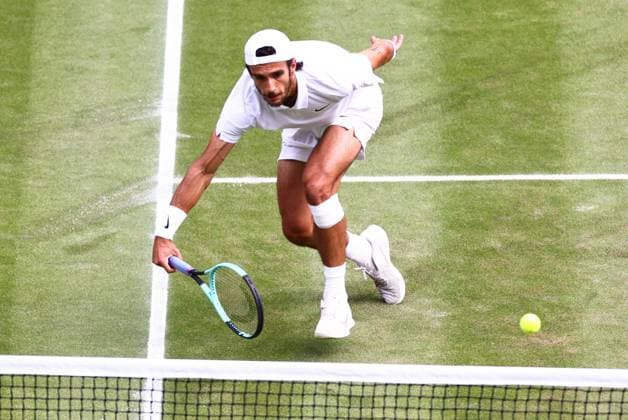 Lorenzo Musetti during his semi final match Wimbledon Tennis Championships, Day 12, The All England Lawn Tennis and Croquet Club, London, UK - 12 Jul 2024  Copyright: xJamesxMarsh Shutterstockx 14581884en