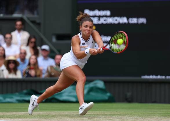13th July 2024; All England Lawn Tennis and Croquet Club, London, England; Wimbledon Tennis Tournament, Day 13; Jasmine Paolini (ITA) from the baseline against Barbora Krejcikova (CZE), Ladies Singles Final  ActionPlus12667437 JohnxPatrickxFletcher