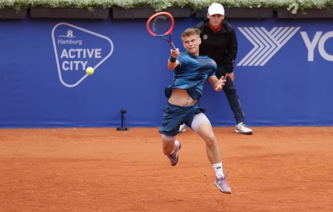 Tennis Herren ATP, Tennis Herren Tennis Herren Tour 500 European Open Hamburg, Hamburg Open ATP 500 2024 Qualifikationsrunde , 13.07.2024, Marvin Moeller (GER) spielt eine Vorhand. Copyright: FernandoxSoares