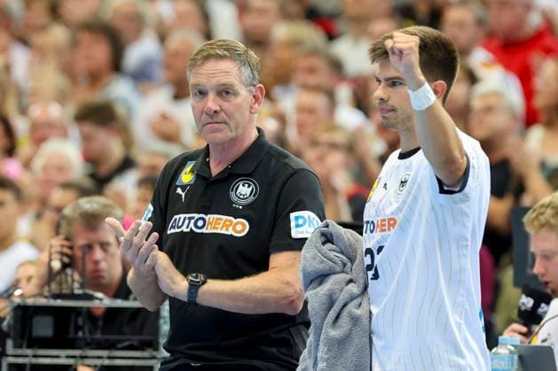 Trainer Alfred Gislason (Germany) und Renars Uscins (Germany) jubeln, Friendly match, Germany vs France, Westfalenhalle, 13.07.2024, Dortmund, Deutschland.