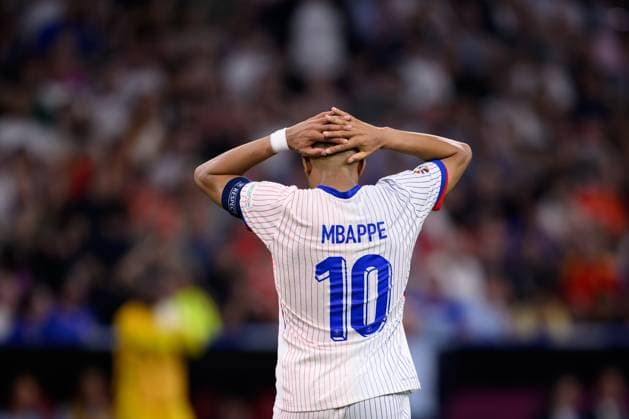 090724 KAI SCHWOERER Kylian Mbappe of France reacts during the UEFA EURO, EM, Europameisterschaft,Fussball 2024 semi-final match between Spain and France at Munich Football Arena on July 9, 2024 in Munich, Germany. 090724-CPL-ESPvFRA-223
