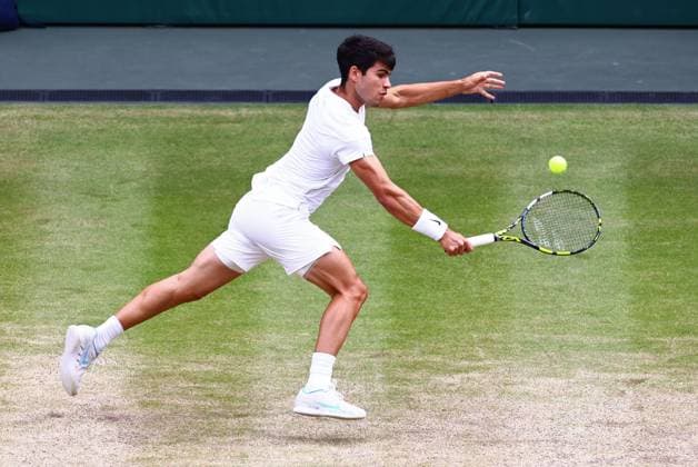 Carlos Alcaraz during the Gentlemen s Singles final Wimbledon Tennis Championships, Day 14, The All England Lawn Tennis and Croquet Club, London, UK - 14 Jul 2024  Copyright: xJamesxMarsh Shutterstockx 14584815ab
