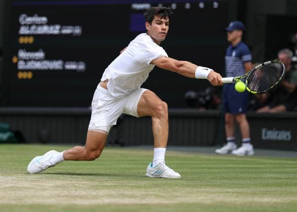 Carlos Alcaraz (ESP) Herren Einzel, Gentlemen s Singles, Endspiel, Final Tennis - Wimbledon 2024 - Grand Slam ITF ATP, Tennis Herren WTA, Tennis Damen - AELTC - London - - Great Britain - 14 July 2024. Copyright: xJuergenxHasenkopfx