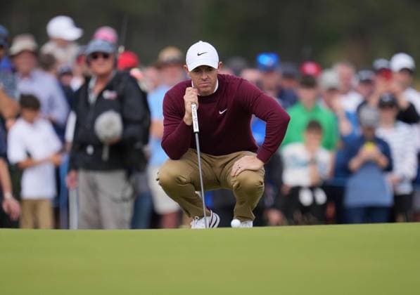 Rory McIlroy (NIR) on the 2nd green. Genesis Scottish Open, Day 4, Golf, Renaissance Club, North Berwick, UK - 14 July 2024  Copyright: xStuartxWallace Shutterstockx 14576919x