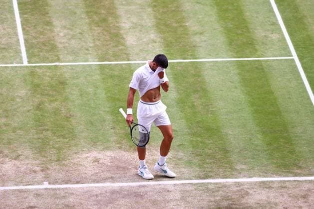 Novak Djokovic dejected during the Gentlemen s Singles final Wimbledon Tennis Championships, Day 14, The All England Lawn Tennis and Croquet Club, London, UK - 14 Jul 2024  Copyright: xJamesxMarsh Shutterstockx 14584815bf