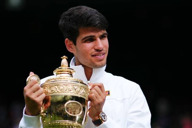 Carlos Alcaraz celebrates victory in the Gentlemen s Singles final Wimbledon Tennis Championships, Day 14, The All England Lawn Tennis and Croquet Club, London, UK - 14 Jul 2024  Copyright: xJavierxGarcia Shutterstockx 14584814gt