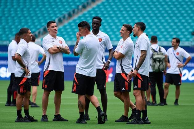 RECORD DATE NOT STATED Copa America USA 2024 Colombia Training and press conference, PK, Pressekonferenz James Rodriguez of Colombia during recognition of Stadium ahead of final match against Argentina as part of CONMEBOL Copa America USA 2024 at Hard Rock Stadium on July 13, 2024 in Miami Gardens, United States. MIAMI GARDENS FLORIDA UNITED STATES  Copyright: xJosexLuisxMelgarejox 20240713171503_CA_F_2024_COL_REC_RODRIGUEZ60