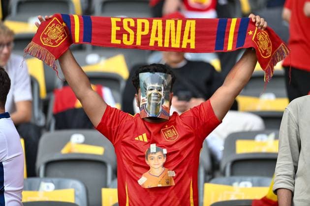 Fussball, Herren, Saison 2023 24, UEFA EURO, EM, Europameisterschaft,Fussball EM 2024, Finale in Berlin, Spanien - England, Fans von Spanien , 14.07. 2024, Copyright: xSebastianxRäppold MatthiasxKochx