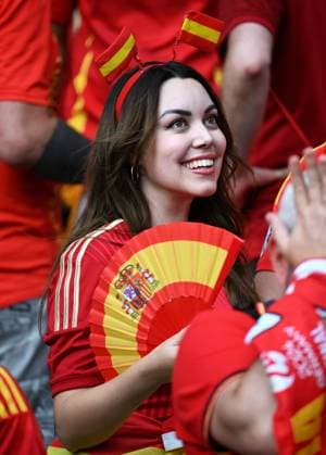 Fussball, Europameisterschaft, EURO 2024, Finale, Olympiastadion Berlin: Spanien - England; Fans Spanien. Fan, Fans, Fankultur, Begeisterung.