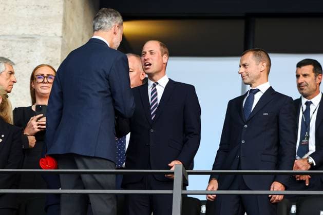 Prince William, Prince of Wales and The FA President shakes hands with Felipe VI of Spain, King of Spain Spain v England, UEFA European Championship, EM, Europameisterschaft 2024, Final, Football, Olympiastadion, Berlin, Germany, 14 Jul 2024 EDITORIAL USE ONLY No use with unauthorised audio, video, data, fixture lists, club league logos or live services. Online in-match use limited to 120 images, no video emulation. No use in betting, games or single club league player publications. Copyright: xKieranxMcManus Shutterstockx 14583341bi
