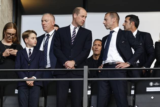 BERLIN - (l-r) Prince George, Prince William, UEFA President Aleksander Ceferin during the UEFA EURO, EM, Europameisterschaft,Fussball 2024 Final match between Spain and England at the Olympiastadion on July 14, 2024 in Berlin, Germany. ANP Hollandse Hoogte MAURICE VAN STEEN UEFA EURO 2024 FINAL 2024 xVIxANPxSportx xVanxSteenxFotografiexIVx 503474959 originalFilename: 503474959.jpg