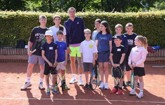 Tennis Herren ATP, Tennis Herren Tennis Herren Tour 500 European Open Hamburg, Hamburg Open ATP 500 2024 Qualifikationsrunde , 14.07.2024, Alexander Zverev , Alexander Zverev Foundation Copyright: FernandoxSoares