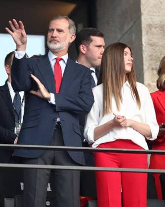 14.07.2024, xtgx, Fussball EM 2024 Finale, Spanien - England emspor, v.l. Felipe VI. (König von Spanien) und Tochter Sofia (UEFA REGULATIONS PROHIBIT ANY USE OF PHOTOGRAPHS as IMAGE SEQUENCES and or QUASI-VIDEO) Berlin
