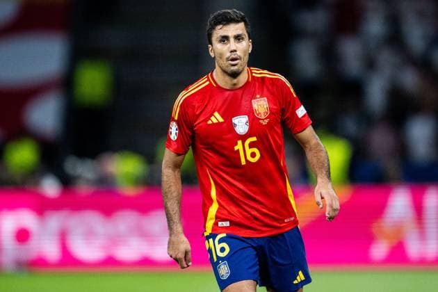 240714 Rodrigo Hernandez of Spain during the UEFA EURO, EM, Europameisterschaft,Fussball 2024 Football Championship final between Spain and England on July 14, 2024 in Berlin. Photo: Mathias Bergeld BILDBYRAN kod MB MB0946 fotboll football soccer fotball fotbolls-em europamästerskap em uefa euro uefa european football championship euro 2024 final spanien spain england bbeng Copyright: MATHIASxBERGELD BB240714MB082