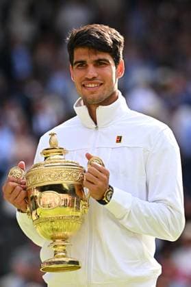 Wimbledon - Carlos Alcaraz v Novak Djokovic Carlos Alcaraz (ESP) wins his second Wimbledon trophy at the 2024 Wimbledon Championships at the AELTC in London, UK, on July 14, 2024. Photo by Corinne Dubreuil ABACAPRESS.COM London United Kingdom  Copyright: xDubreuilxCorinne ABACAx