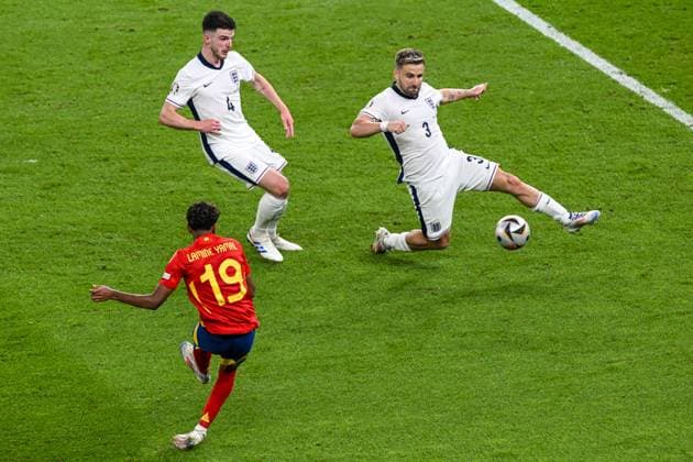 BERLIN - Lamine Yamal of Spain during the UEFA EURO, EM, Europameisterschaft,Fussball 2024 Final match between Spain and England at the Olympiastadion on July 14, 2024 in Berlin, Germany. ANP Hollandse Hoogte UEFA EURO 2024 FINAL 2024 xVIxANPxSportx xGerritxvanxKeulenxIVx 503483126 originalFilename: 503483126.jpg
