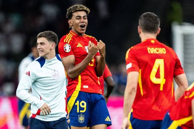 240714 Lamine Yamal of Spain celebrates after the UEFA EURO, EM, Europameisterschaft,Fussball 2024 Football Championship final between Spain and England on July 14, 2024 in Berlin. Photo: Mathias Bergeld BILDBYRAN kod MB MB0946 fotboll football soccer fotball fotbolls-em europamästerskap em uefa euro uefa european football championship euro 2024 final spanien spain england bbeng jubel Copyright: MATHIASxBERGELD BB240714MB159