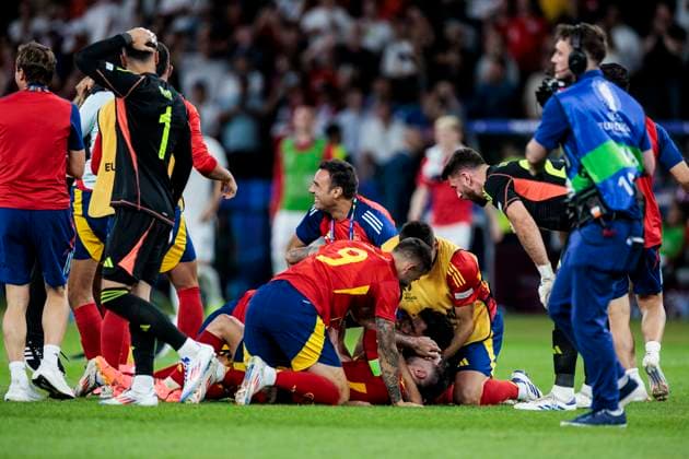 UEFA EURO, EM, Europameisterschaft,Fussball 2024: Finale Spanien - England; 14.07.2024 Jubel bei den Spaniern nach Schlusspfiff. UEFA EURO 2024: Finale Spanien - England; Olympiastadion, Berlin am 14.07.2024 Copyright: xBEAUTIFULxSPORTS Wunderlx