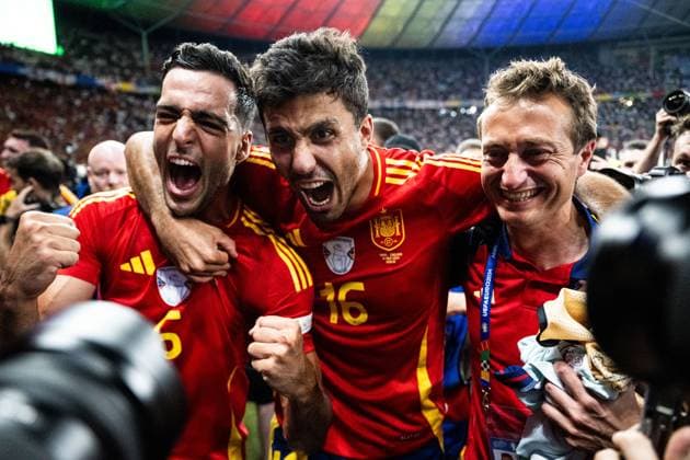240714 Mikel Merino and Rodrigo Hernandez of Spain celebrate after the UEFA EURO, EM, Europameisterschaft,Fussball 2024 Football Championship final between Spain and England on July 14, 2024 in Berlin. Photo: Mathias Bergeld BILDBYRAN kod MB MB0946 fotboll football soccer fotball fotbolls-em europamästerskap em uefa euro uefa european football championship euro 2024 final spanien spain england bbeng jubel Copyright: MATHIASxBERGELD BB240714MB165