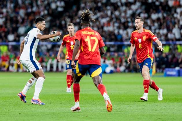 UEFA EURO, EM, Europameisterschaft,Fussball 2024: Finale Spanien - England; 14.07.2024 Jude Bellingham (England, 10). UEFA EURO 2024: Finale Spanien - England; Olympiastadion, Berlin am 14.07.2024 Copyright: xBEAUTIFULxSPORTS Wunderlx