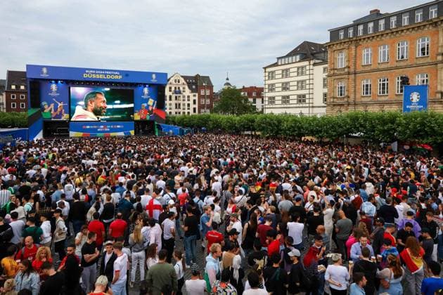 Fan Zone Burgplatz in Düsseldorf - Public Viewing: UEFA EURO, EM, Europameisterschaft,Fussball 2024 - Fianel - Spanien gegn England; 14.07.2024 Fan Zone Burgplatz in Düsseldorf - Public Viewing: UEFA EURO 2024 - Fianel - Spanien gegn England am 14.07.2024, Düsseldorf. - Copyright: xBEAUTIFULxSPORTS KennyxBeelex
