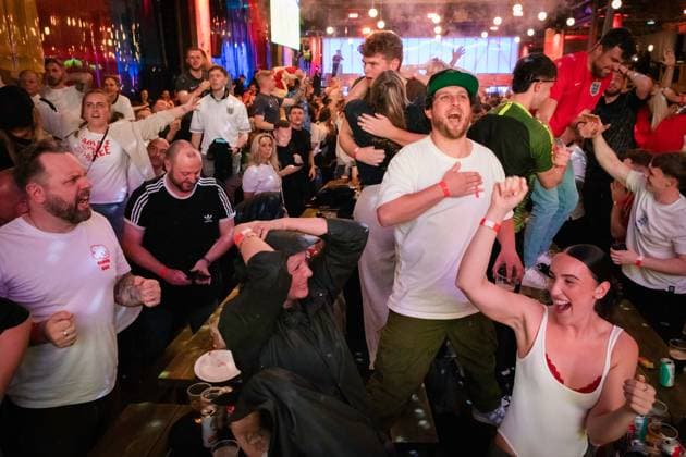 July 14, 2024, Manchester, United Kingdom: Fans react to England during the Euro 2024 Final match at Freight Island. Thousands of supporters fill fan zones across the country to watch the big game, which sees England take on Spain. Manchester United, ManU Kingdom - ZUMAs197 20240714_aaa_s197_125 Copyright: xAndyxBartonx