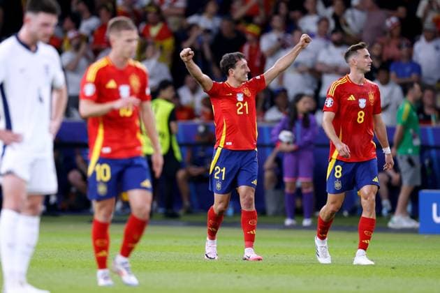 OYARZABAL Mikel Team Spanien Europameisterschaften 2024 Deutschland EURO 2024 Spiel Finale SPA - ENG 2 : 1 am 14.07.2024 in Berlin DFL REGULATIONS PROHIBIT ANY USE OF PHOTOGRAPHS as IMAGE SEQUENCES and or QUASI-VIDEO Copyright: xLacixPerenyix