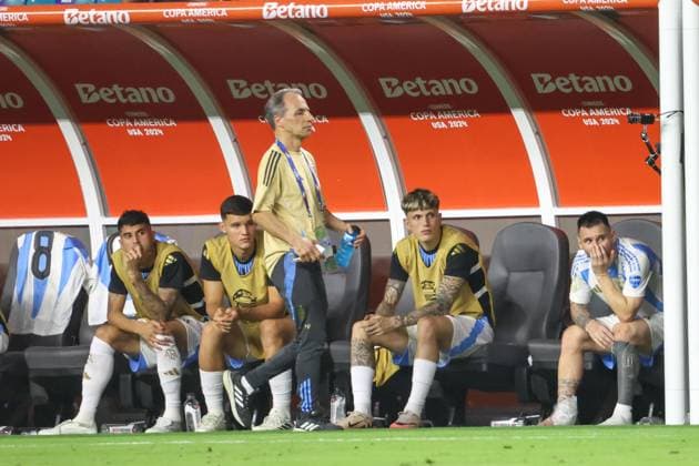 July 14, 2024, Miami, Fl, USA: Lionel Messi (R) of Argentina during the match against Colombia in the CONMEBOL Copa Amo rica 2024 Final at Hard Rock Stadium in Miami, United States, on July 14, 2024 Miami USA - ZUMAc233 0711232699st Copyright: xVanessaxCarvalhox