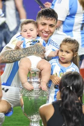 July 15, 2024, Miami, Fl, USA: Enzo Fernandez of Argentina after the team s victory in the CONMEBOL Copa America 2024 Final match between Argentina and Colombia at Hard Rock Stadium on July 14, 2024 in Miami Gardens, Florida. Miami USA - ZUMAc233 0711298761st Copyright: xVanessaxCarvalhox